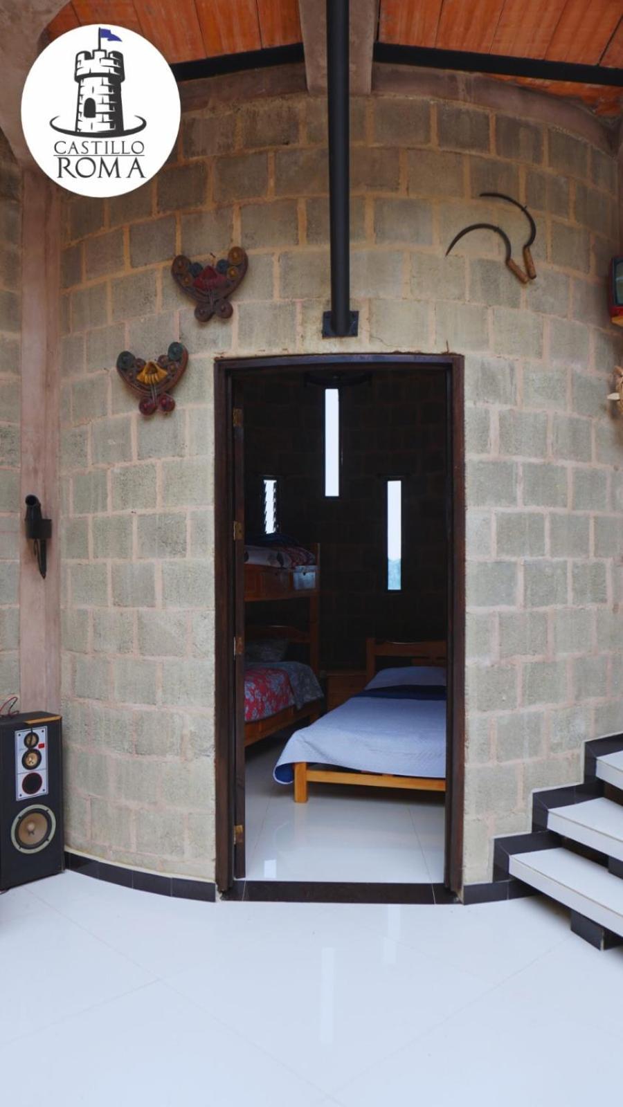 Hotel Castillo Roma Моникира Екстериор снимка